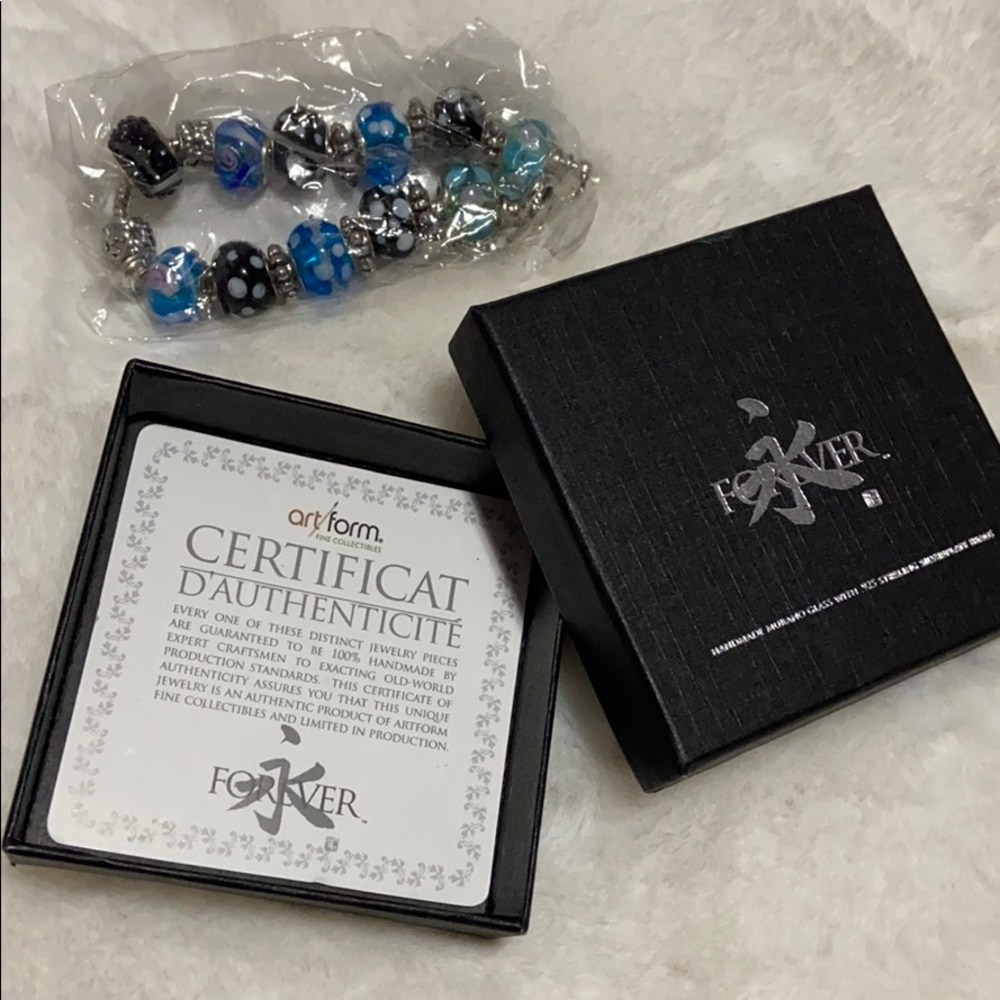 Art Form Allumiere charm bracelet NWT